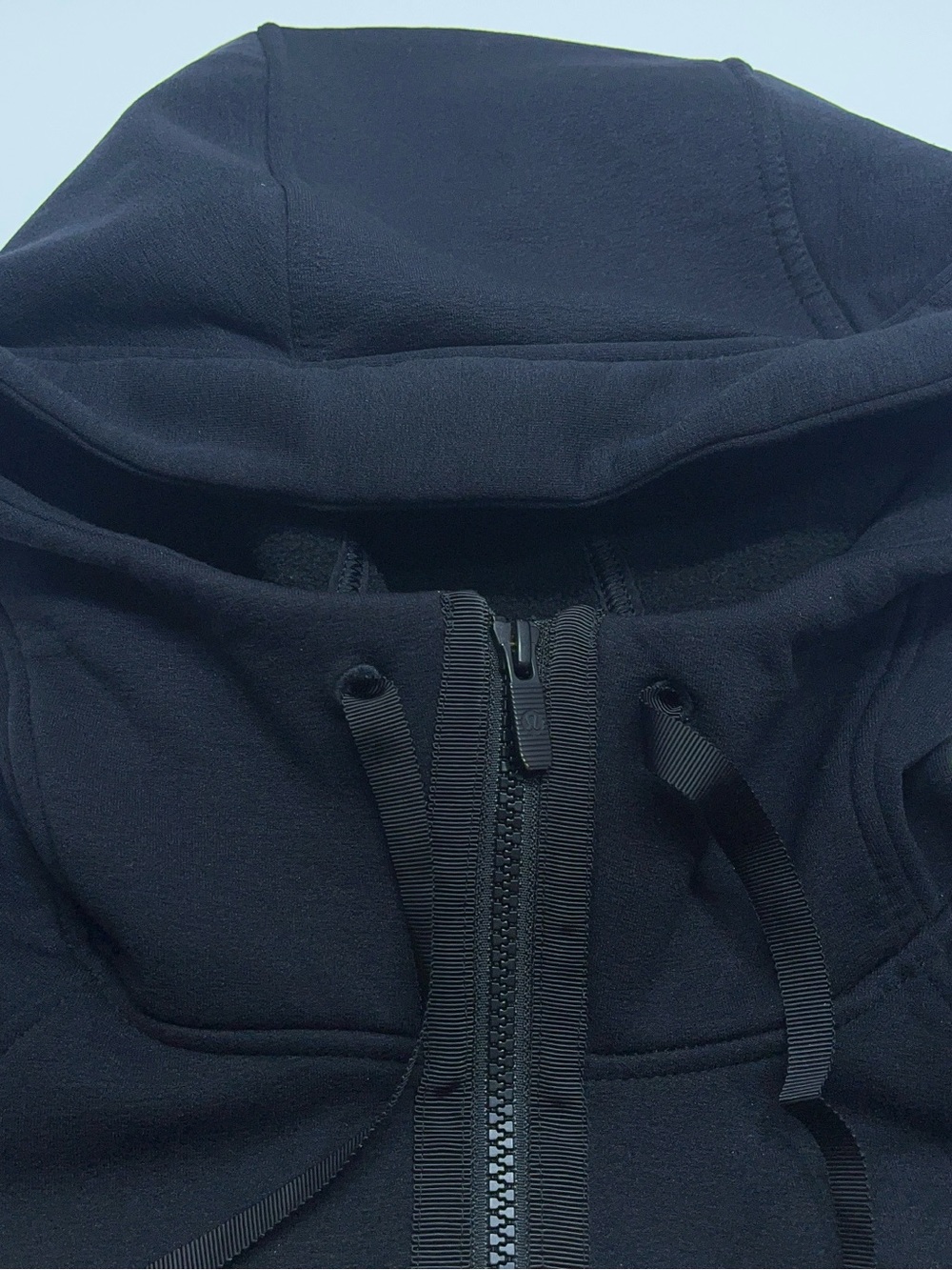 Lululemon Scuba Hoodie Womens Size 10 Pockets In Solid Black Full Zip Thumbholes - Picture 9 of 13